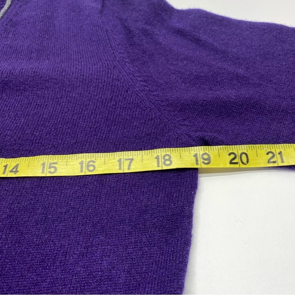 Peck & Peck Women’s Cashmere Purple V-Neck Sweater with Gray Trim Medium - Picture 7 of 11